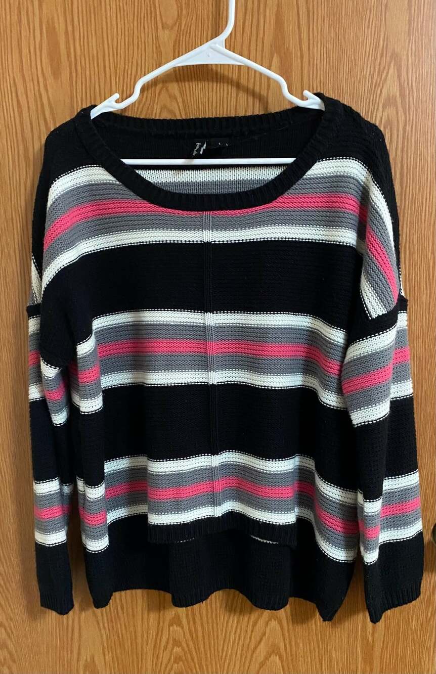 Free For All Striped Sweater Size L Black White Pink Gray